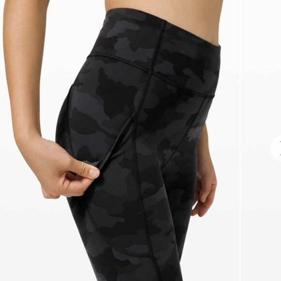 Lululemon Women’s Size 6 High Rise Invigorate Leggings Deep Coal Camouflage‎ - Picture 4 of 12